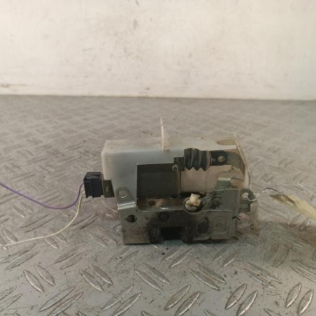 Serrure arriere droit RENAULT CLIO 2 CAMPUS