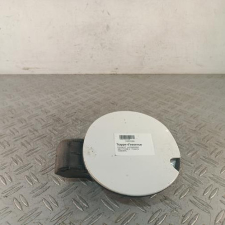 Trappe d'essence PEUGEOT 208 1 Photo n°1