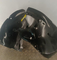 Pare boue avant gauche RENAULT CLIO 3