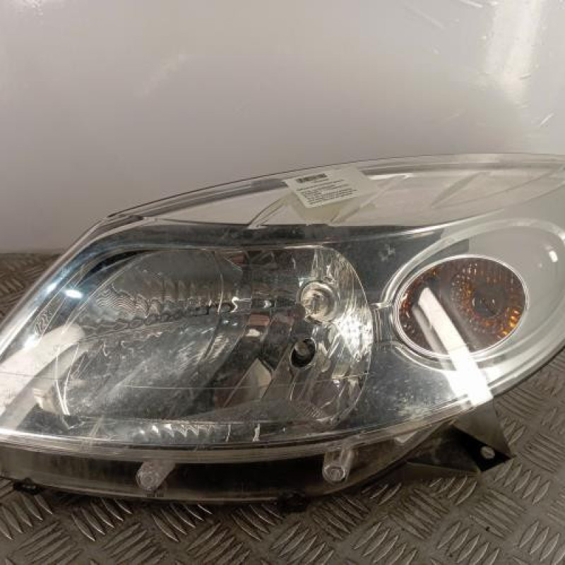Optique avant principal gauche (feux)(phare) DACIA SANDERO 1