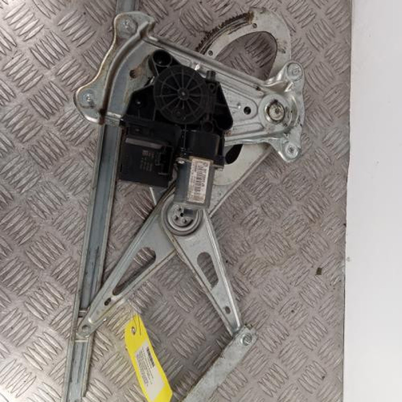 Leve vitre electrique avant droit RENAULT MEGANE 3