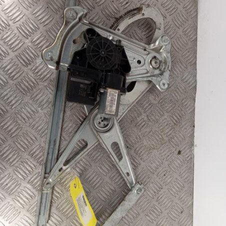 Leve vitre electrique avant droit RENAULT MEGANE 3 Photo n°1