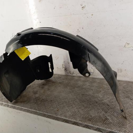 Pare boue avant gauche RENAULT CLIO 2