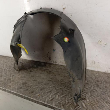 Pare boue avant droit FIAT GRANDE PUNTO