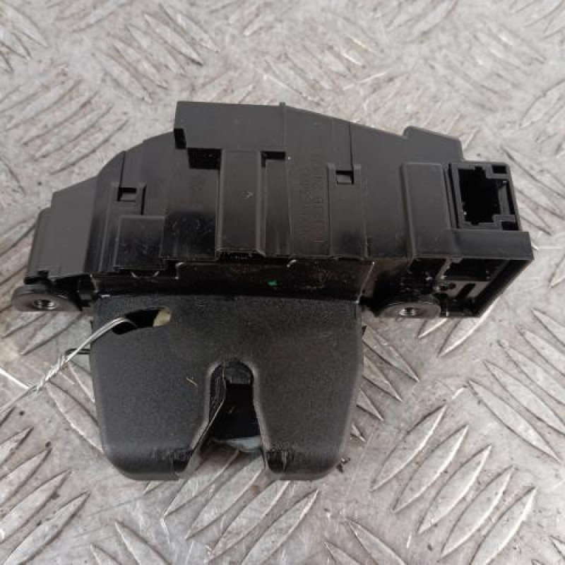 Serrure de coffre PEUGEOT RCZ