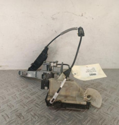 Serrure avant gauche PEUGEOT 208 1