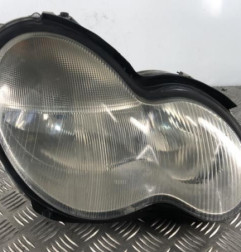 Optique avant principal droit (feux)(phare) MERCEDES CLASSE C 203 Photo n°1