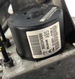 Bloc ABS (freins anti-blocage) PEUGEOT 207 Photo n°3