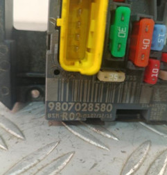 Boitier servitude moteur (BSM) PEUGEOT 3008 1