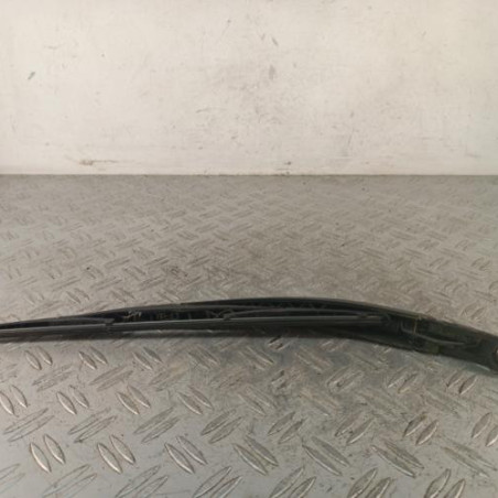 Bras essuie glace arriere PEUGEOT 208 1
