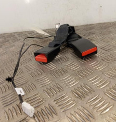 Attache ceinture arriere gauche OPEL CROSSLAND X Photo n°1