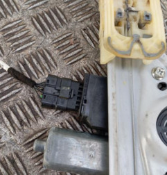 Leve vitre electrique arriere gauche OPEL CROSSLAND X