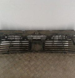 Grille de pare choc PEUGEOT 5008 2