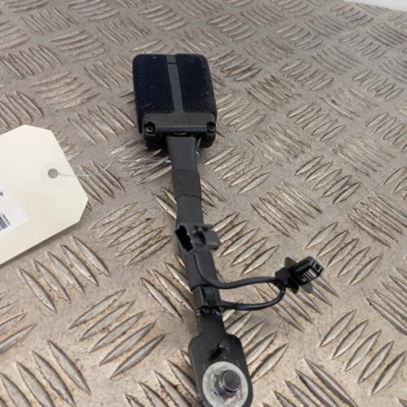 Attache ceinture avant gauche OPEL CROSSLAND X