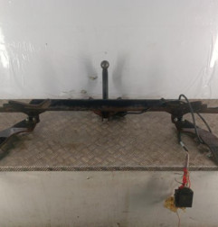 Attelage (boule de remorquage) PEUGEOT 5008 1 Photo n°1