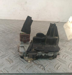 Serrure avant droit PEUGEOT 307