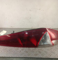 Feu arriere principal droit (feux) FIAT PUNTO 2 Photo n°1