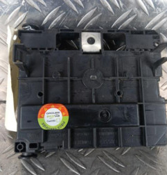 Boitier servitude moteur (BSM) PEUGEOT 308 1 SW Photo n°3