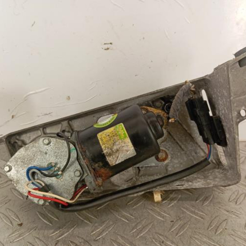 Moteur essuie glace avant RENAULT TWINGO 1