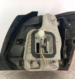 Feu arriere principal gauche (feux) VOLKSWAGEN POLO 5 Photo n°3