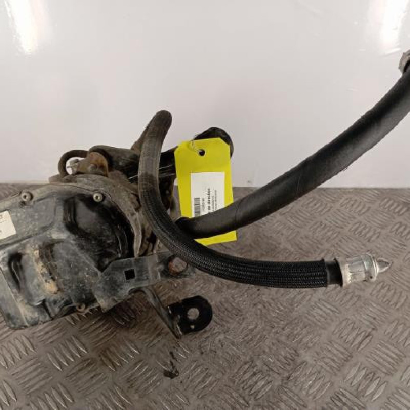 Pompe de direction NISSAN NV300