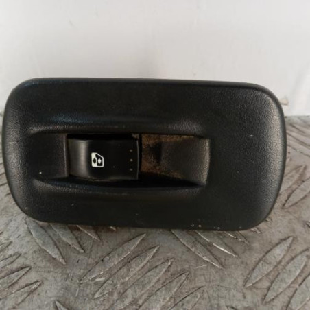 Interrupteur de leve vitre avant droit RENAULT TRAFIC 2