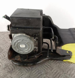 Bloc ABS (freins anti-blocage) PEUGEOT 208 1 Photo n°1