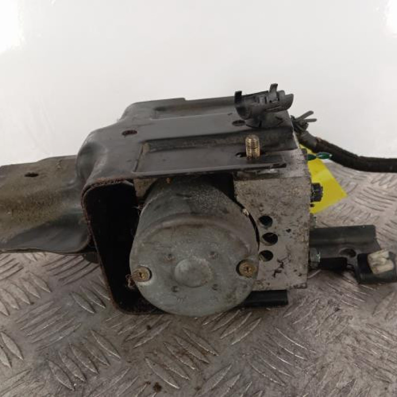 Bloc ABS (freins anti-blocage) RENAULT CLIO 2