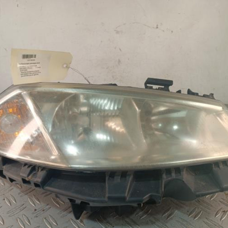 Optique avant principal droit (feux)(phare) RENAULT MEGANE 2