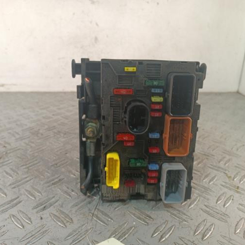 Boitier servitude moteur (BSM) PEUGEOT 307