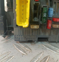 Boitier servitude moteur (BSM) PEUGEOT 308 1