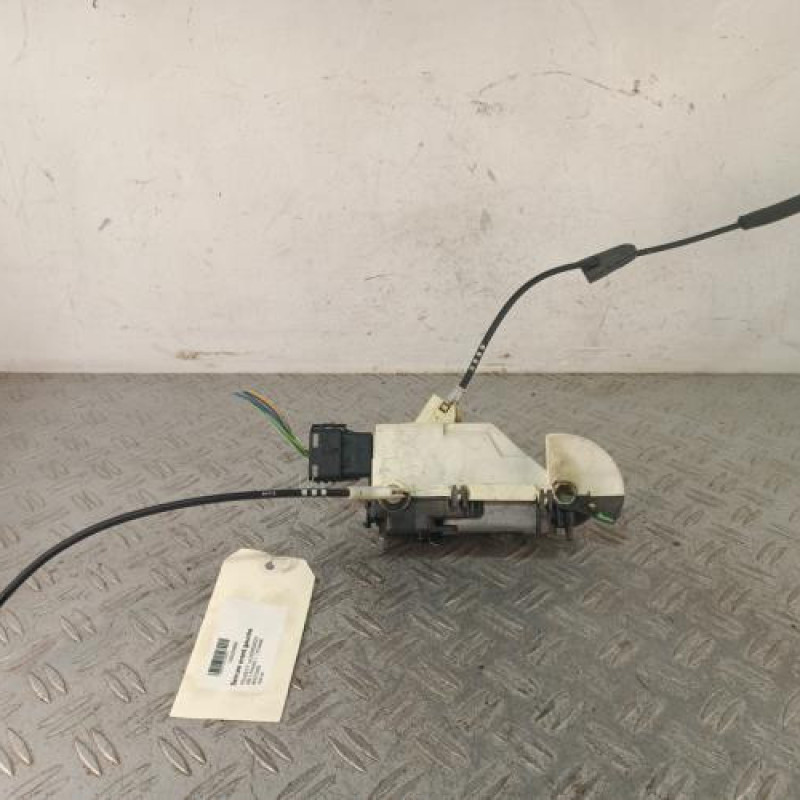 Serrure avant gauche PEUGEOT 308 1