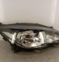 Optique avant principal droit (feux)(phare) PEUGEOT 308 2 SW Photo n°1