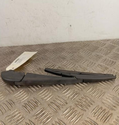 Bras essuie glace arriere TOYOTA AURIS 2 Photo n°1