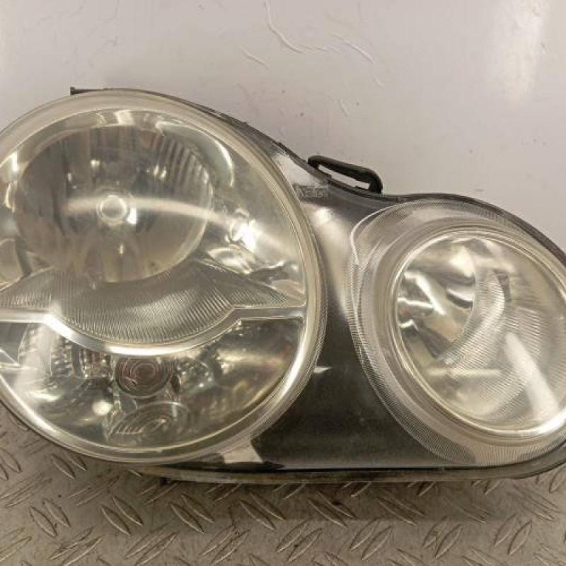 Optique avant principal droit (feux)(phare) VOLKSWAGEN POLO 4