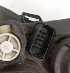 Optique avant principal gauche (feux)(phare) VOLKSWAGEN POLO 4 Photo n°4