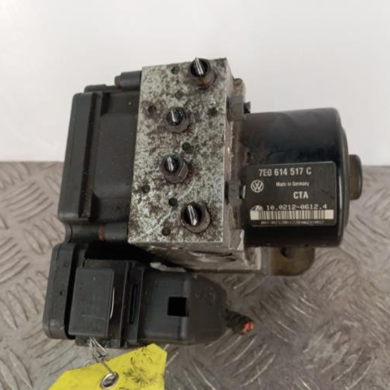 Bloc ABS (freins anti-blocage) VOLKSWAGEN TRANSPORTER 5