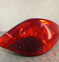 Feu arriere principal droit (feux) PEUGEOT 207 Photo n°1