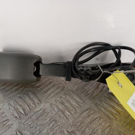 Attache ceinture avant gauche CHEVROLET SPARK Photo n°1