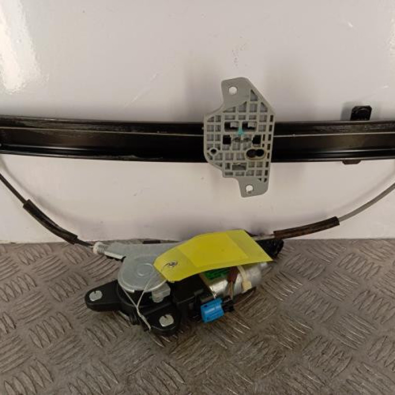 Leve vitre electrique avant gauche CHEVROLET SPARK