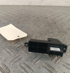 Interrupteur de leve vitre avant droit MAZDA 2 2