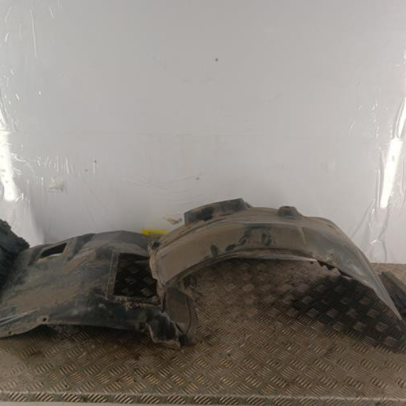 Pare boue avant gauche BMW SERIE 3 E90