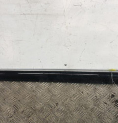 Baguette de porte arriere droite PEUGEOT 207 Photo n°1