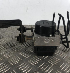 Bloc ABS (freins anti-blocage) VOLKSWAGEN POLO 5 Photo n°1