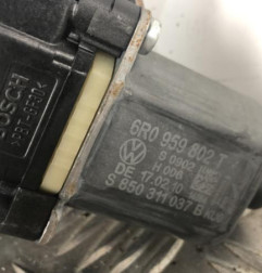 Moteur leve vitre avant droit VOLKSWAGEN POLO 5 Photo n°4