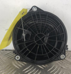 Poignee hayon VOLKSWAGEN POLO 5