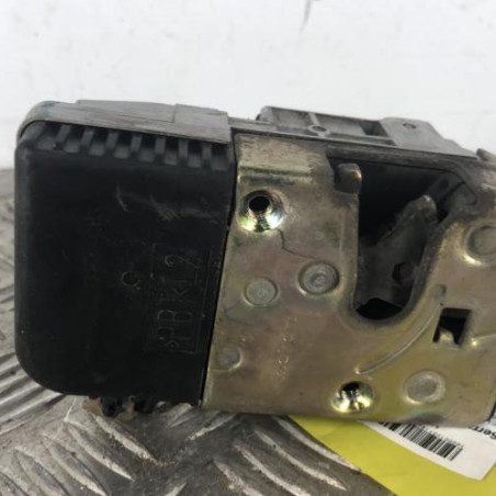 Serrure avant gauche PEUGEOT 206