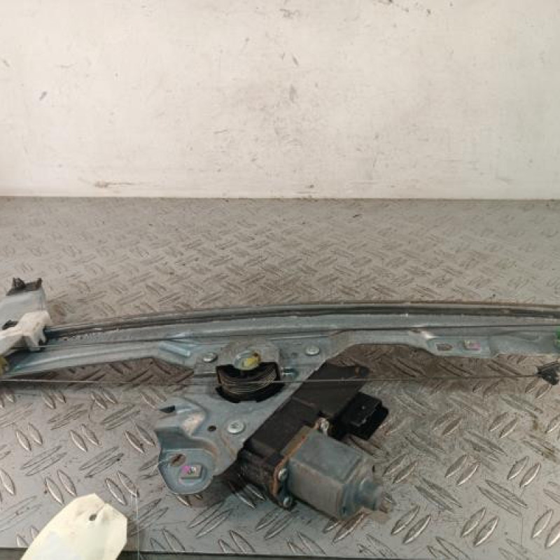 Leve vitre electrique avant gauche PEUGEOT 308 1