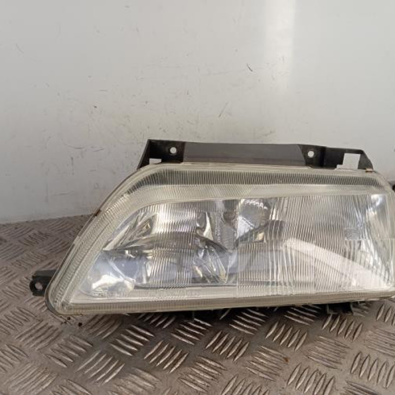 Optique avant principal gauche (feux)(phare) CITROEN XANTIA