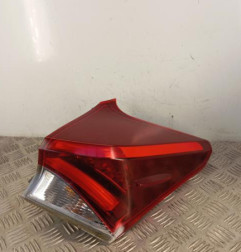 Feu arriere principal droit (feux) TOYOTA AURIS 2 Photo n°1